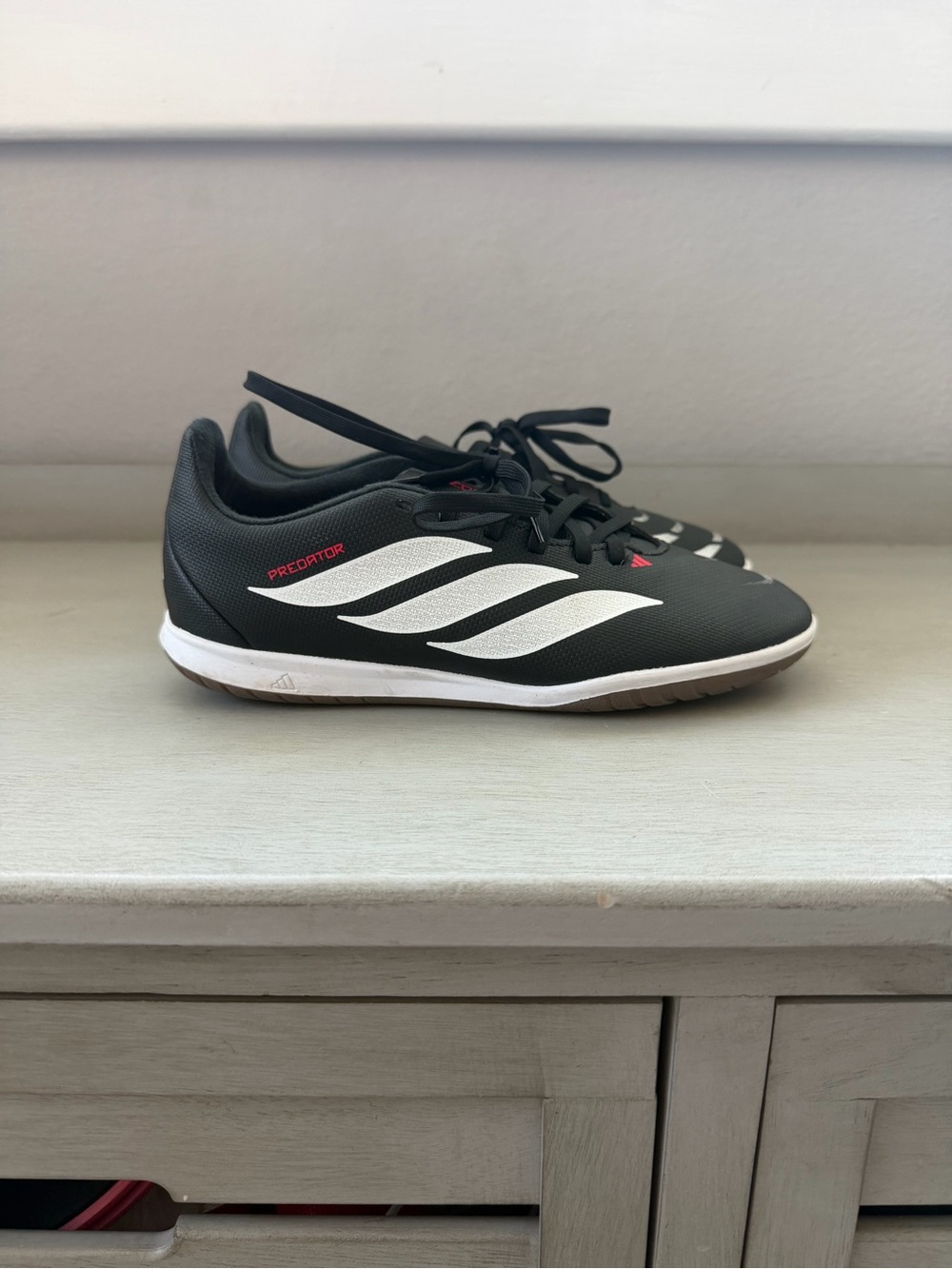 adidas Predator Indoor Soccer Shoes - Kids Size 3 - Black/White with Red Accents